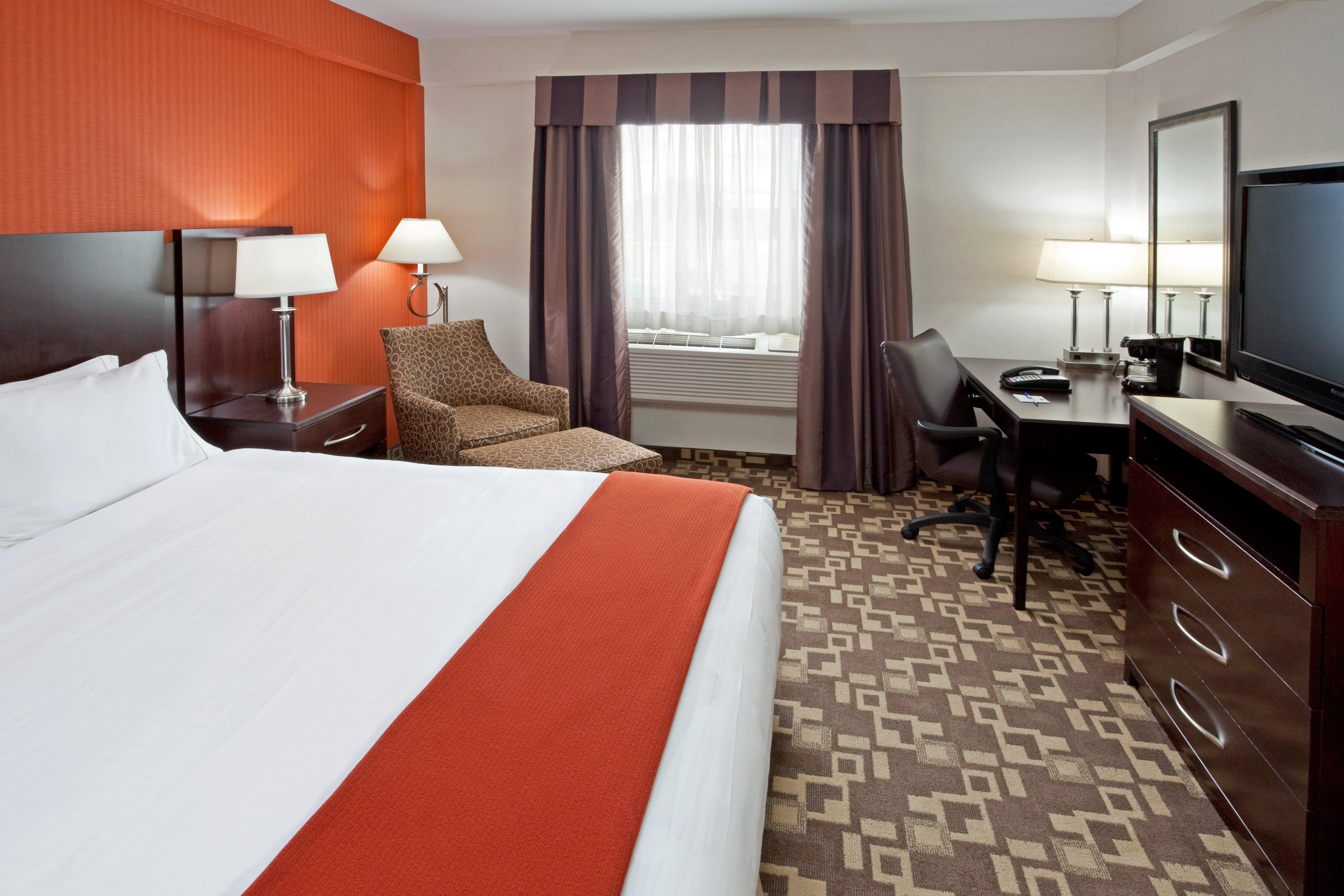 Holiday Inn Express Maspeth By Ihg Nueva York Exterior foto