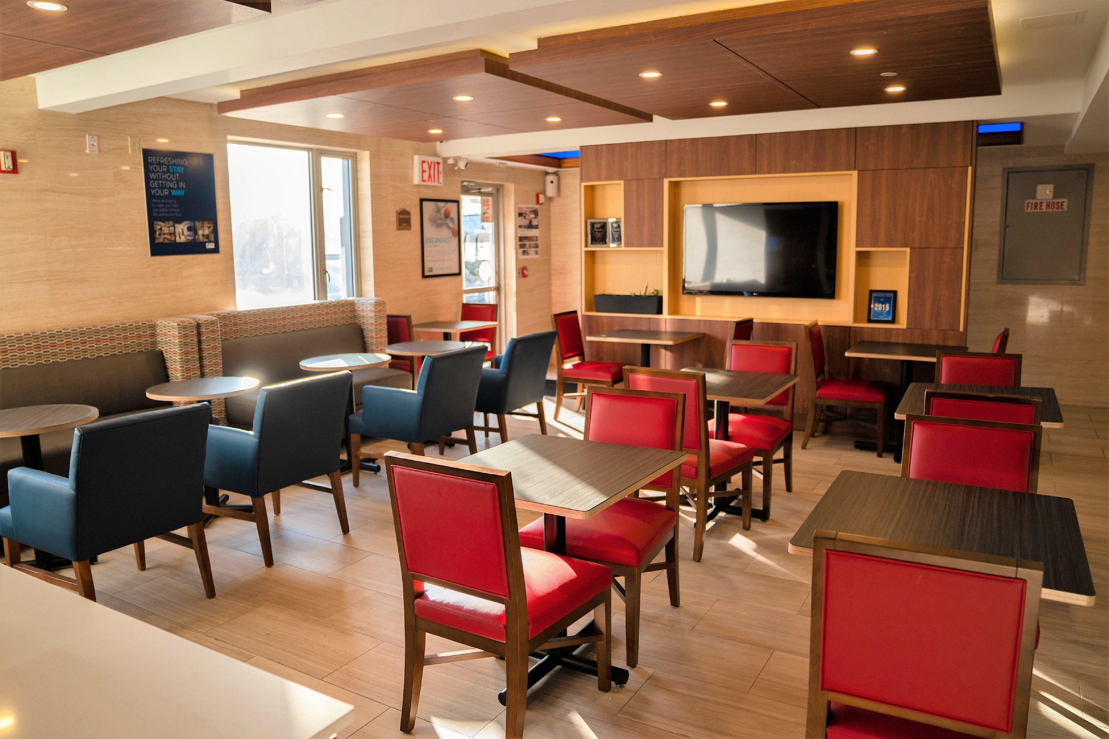 Holiday Inn Express Maspeth By Ihg Nueva York Exterior foto