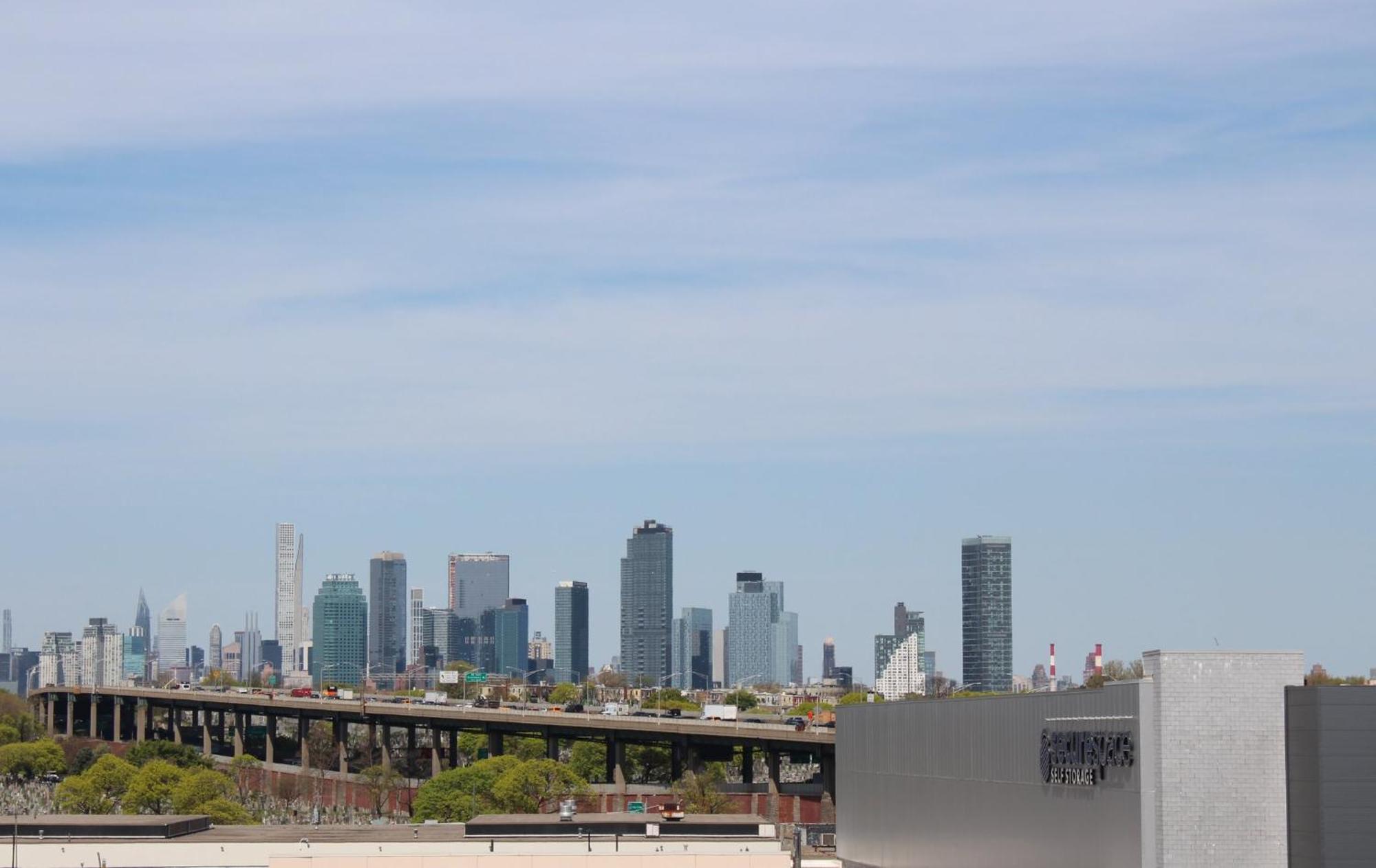Holiday Inn Express Maspeth By Ihg Nueva York Exterior foto